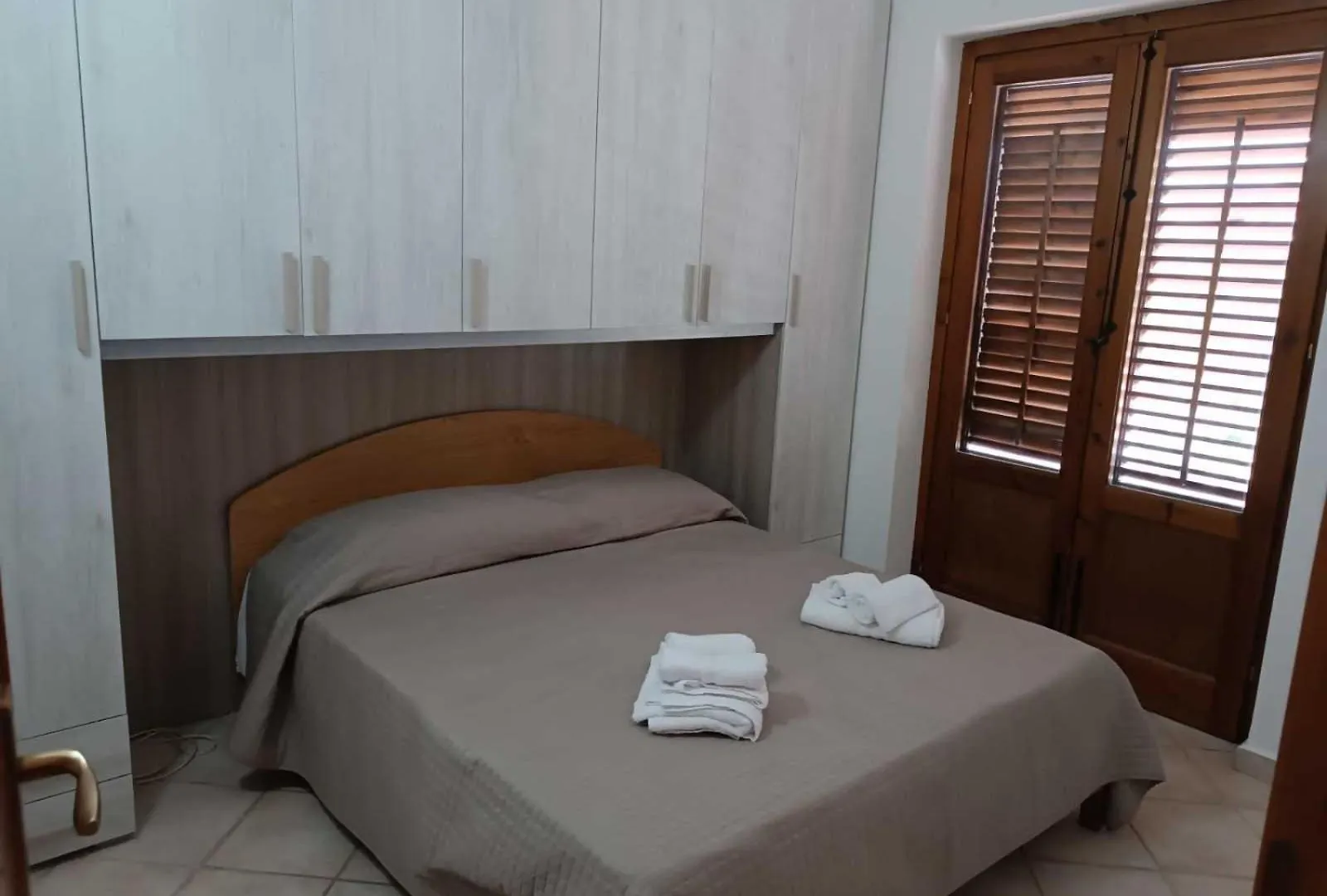 דירה אלטאווילה מיליציה Alicudi Appartamento In Residence איטליה
